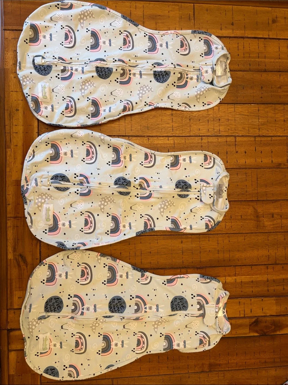 Woombie zip swaddles x3